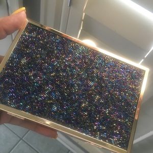 Beaded clutch